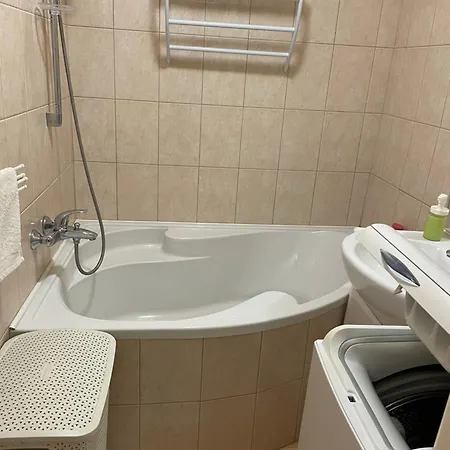 Kiss Vendeghaz 1. Гостевой дом Капошвар